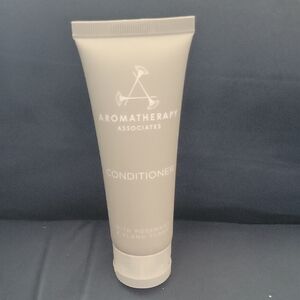 Aromatherapy Associates Gray Conditioner